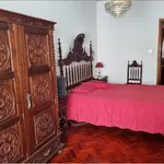 Rent 3 bedroom apartment in Lisbon