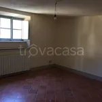 Affitto 5 camera appartamento di 130 m² in Volterra