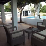 Rent 3 bedroom house of 130 m² in Minorca']