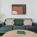 Rent 2 bedroom apartment of 102 m² in lisbon