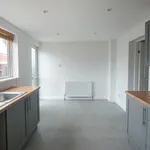 Rent 3 bedroom house in Hull