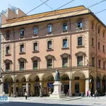 Rent 4 bedroom apartment of 160 m² in Bologna