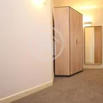 Rent 1 bedroom apartment in Hull