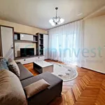 Rent 3 bedroom apartment of 2 m² in Oradea