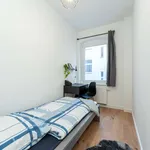 83 m² Zimmer in berlin