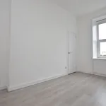 Rent 2 bedroom flat in Scotland