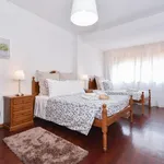 Rent 1 bedroom apartment in Vila nova de gaia