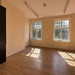 Rent 3 bedroom flat in East Of England