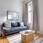 Rent 1 bedroom apartment of 34 m² in Berlin