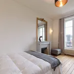 Rent 1 bedroom apartment of 85 m² in Paris