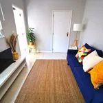 Rent 2 bedroom apartment of 65 m² in Lisbon