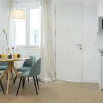 Alquilo 4 dormitorio apartamento de 56 m² en Málaga