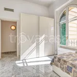 Rent 2 bedroom apartment of 77 m² in Bordighera