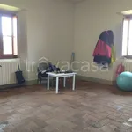 Rent 6 bedroom apartment of 250 m² in Fiesole