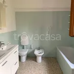 Rent 4 bedroom house of 200 m² in Torri di Quartesolo