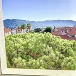 Appartement de 69 m² avec 3 chambre(s) en location à Cannes