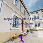 Appartement de 23 m² avec 16 chambre(s) en location à Saint-Étienne