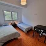 Rent 4 bedroom apartment in Lisbon