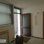 Affitto 2 camera appartamento di 65 m² in Palermo