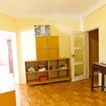 Rent 5 bedroom apartment in Lisbon