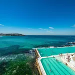 Rent 3 bedroom apartment in Bondi Beach