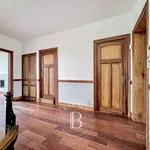 Rent 2 bedroom apartment of 187 m² in Bruxelles