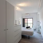 Alquilar 10 dormitorio apartamento en Valencia