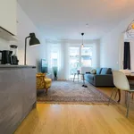 Miete 1 Schlafzimmer wohnung von 500 m² in Vienna