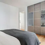 Rent 1 bedroom apartment of 49 m² in paris