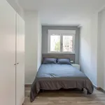 Rent 5 bedroom apartment in Valencia