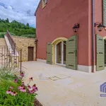 Rent 5 bedroom house of 210 m² in Verona