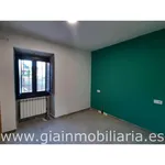 Rent 3 bedroom house of 100 m² in Salvaterra de Miño