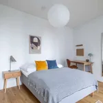 Rent a room in hamburg