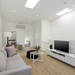 Rent 3 bedroom apartment in St Kilda