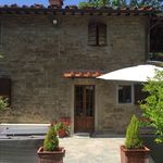 Rent 10 bedroom apartment of 240 m² in Cortona