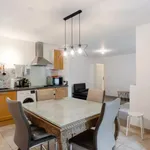 Appartement de 92 m² avec 4 chambre(s) en location à Beziers