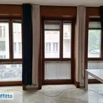 Affitto 3 camera appartamento di 105 m² in Milan