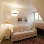 Rent 1 bedroom apartment of 18 m² in Paris