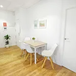 Alquilo 5 dormitorio apartamento de 75 m² en Alicante