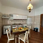 Rent 4 bedroom apartment of 110 m² in Genoa