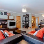 Rent 4 bedroom apartment of 142 m² in Loures