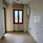 Affitto 3 camera casa di 90 m² in Villafranca d'Asti