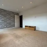 Rent 2 bedroom flat in Scotland