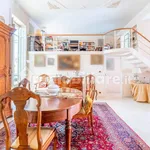 Rent 5 bedroom apartment of 323 m² in Bari