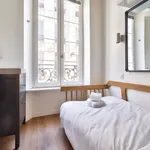 Studio of 194 m² in Paris