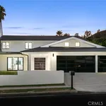 Rent 5 bedroom house of 274 m² in calabasas