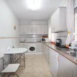 Alquilo 3 dormitorio casa de 260 m² en orihuela costa 