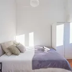 Rent a room in lisbon