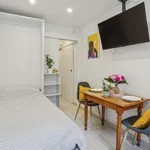 Appartement de 15 m² avec 1 chambre(s) en location à Paris