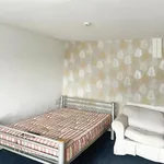 Rent 1 bedroom house in Kirklees